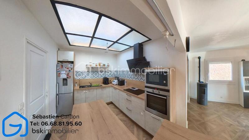 Maison - 128 m² - 6 pièces