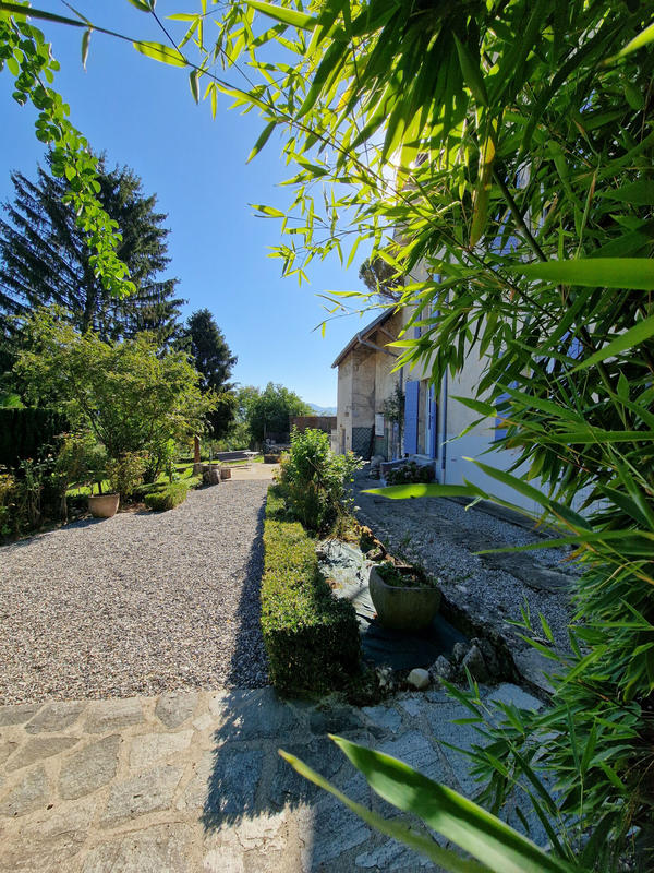 Maison - 190 m² - 10 pièces