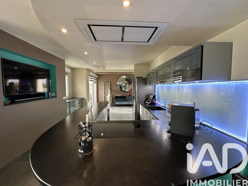 Appartement - 122 m² - 4 pièces