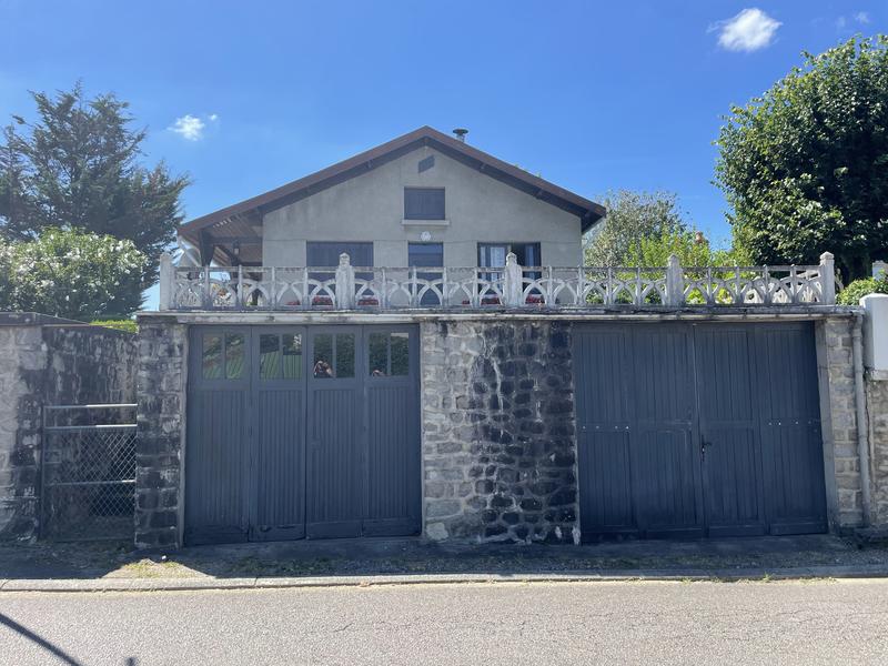 Maison - 110 m² - 4 pièces