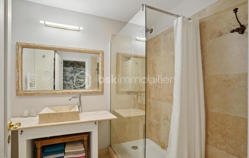 Appartement - 130 m² - 4 pièces
