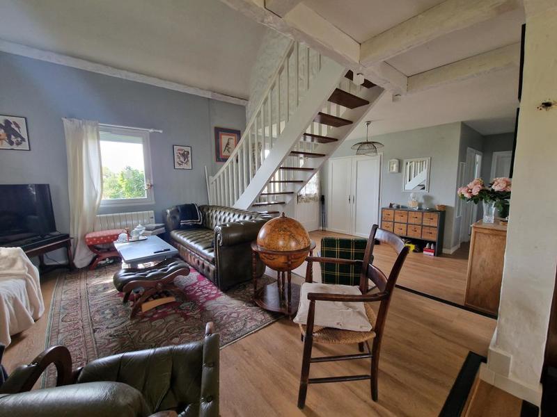 Maison - 163 m² - 6 pièces