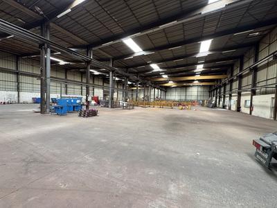 Bureau - 3 150 m² - 9 pièces