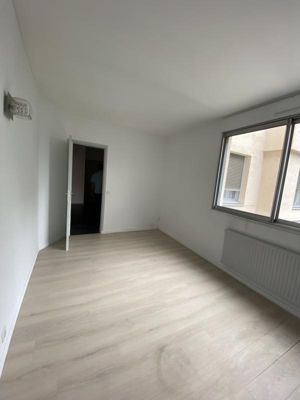 Appartement - 160 m² - 7 pièces
