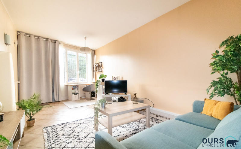 Maison - 85 m² - 4 pièces