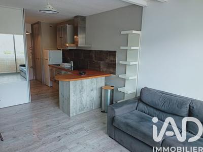 Studio - 25 m² - 1 pièce