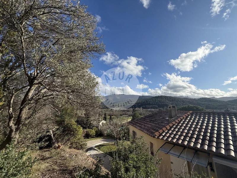 Maison - 117 m² - 5 pièces