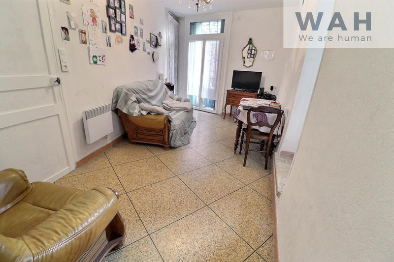 Maison - 90 m² - 6 pièces