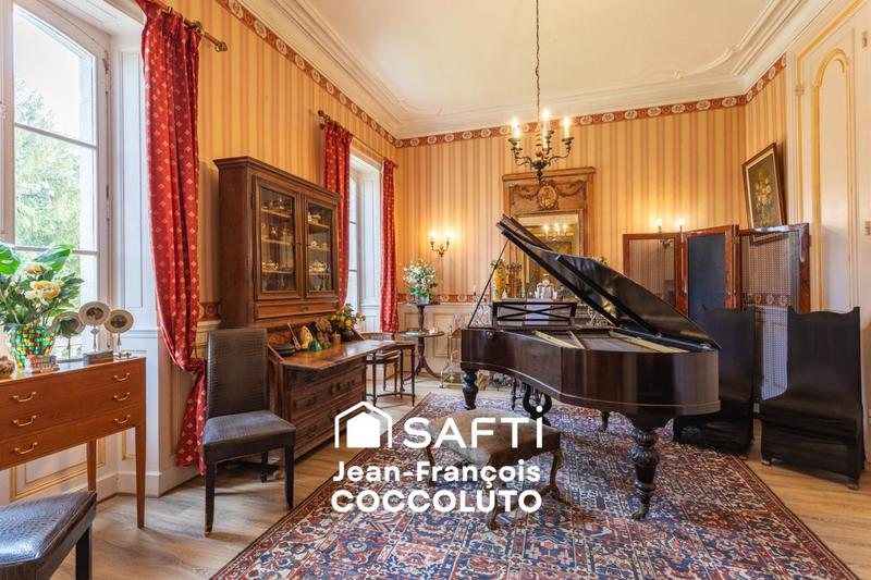 Maison de maîtres - 640 m² - 18 pièces