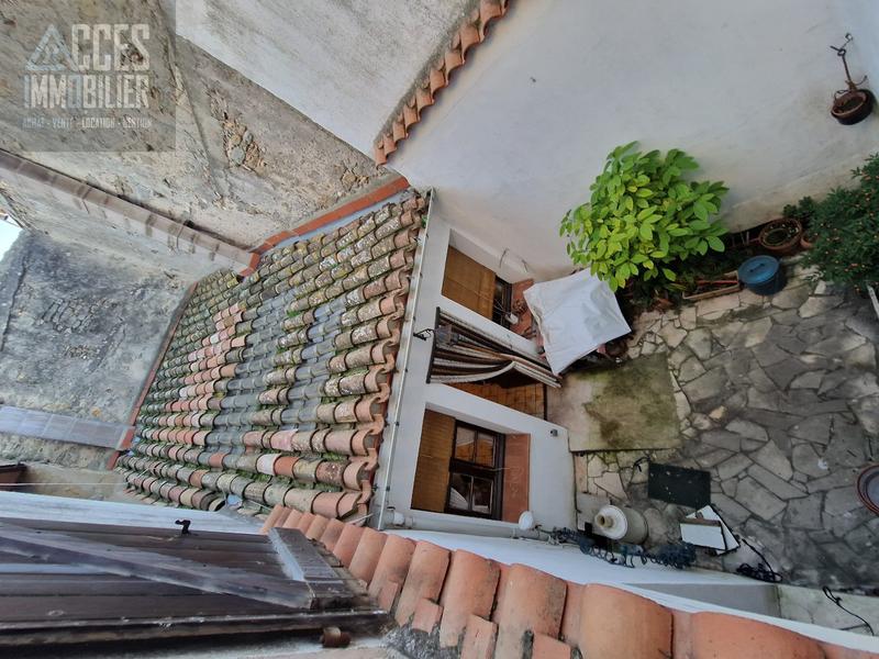 Maison de village - 232 m² - 7 pièces