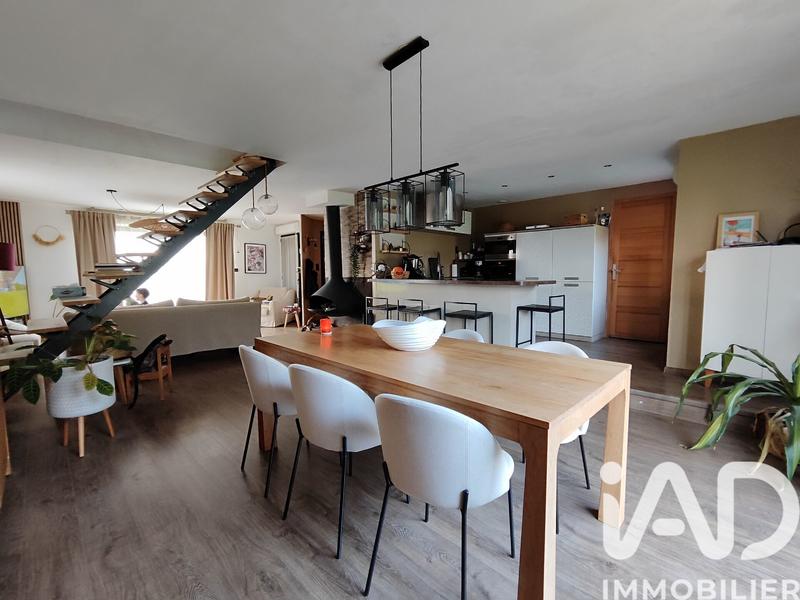 Maison - 138 m² - 6 pièces