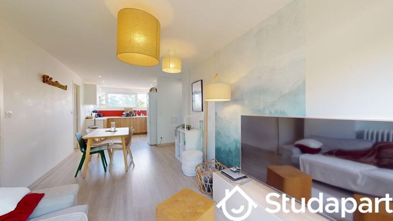 Chambre - 63 m² - 1 pièce