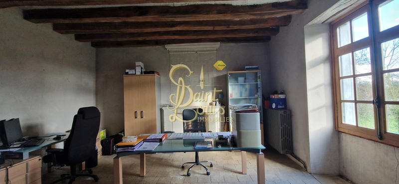 Maison - 207 m² - 8 pièces