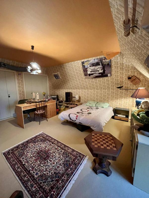 Maison - 177 m² - 6 pièces