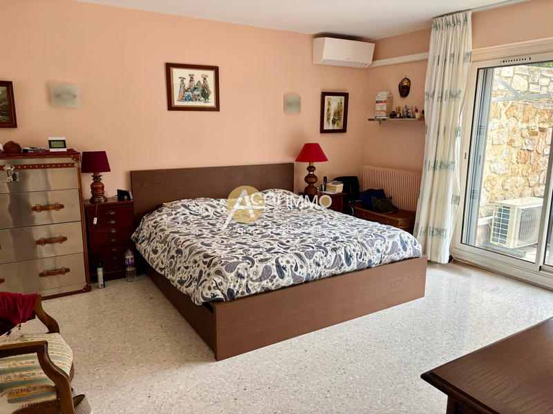 Appartement - 129 m² - 5 pièces