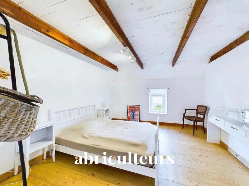 Demeure - 162 m² - 7 pièces