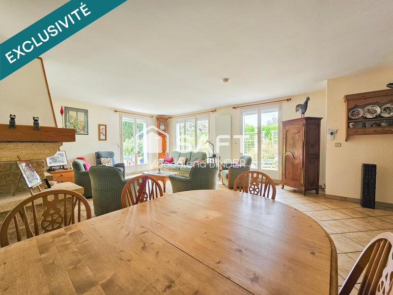 Maison - 227 m² - 10 pièces