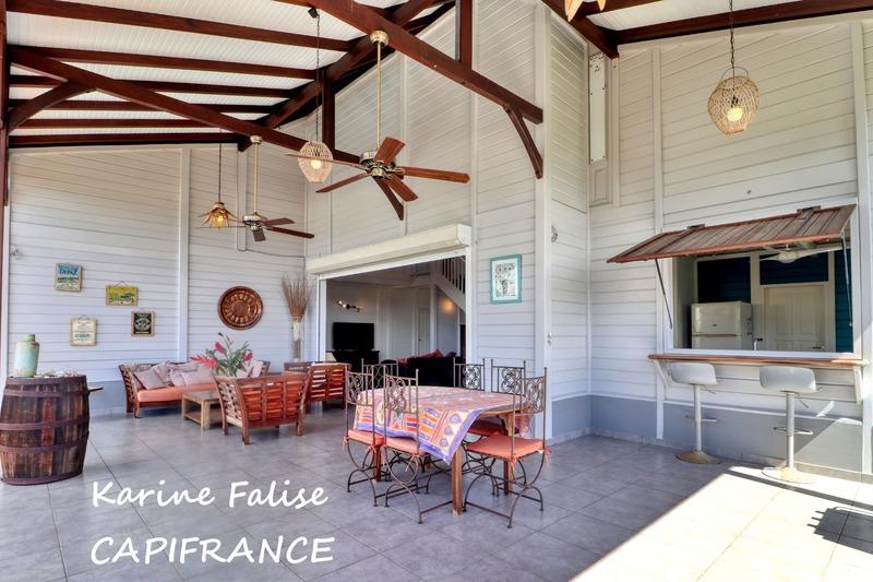 Villa - 194 m² - 6 pièces