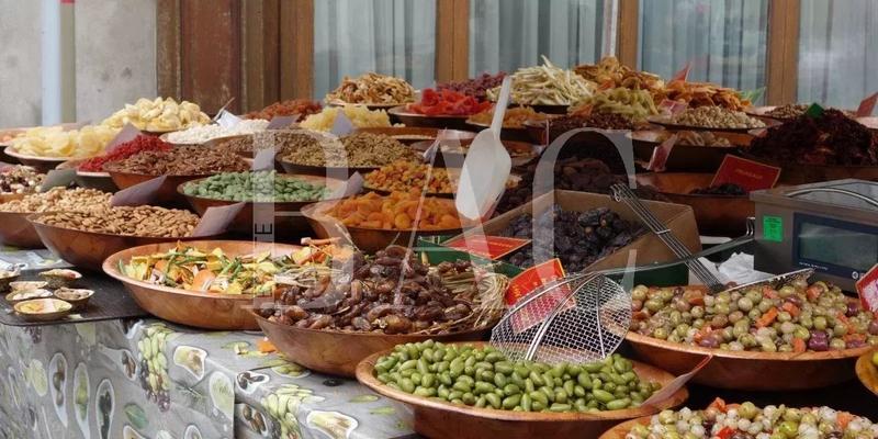 Propriété - 750 m² - 16 pièces