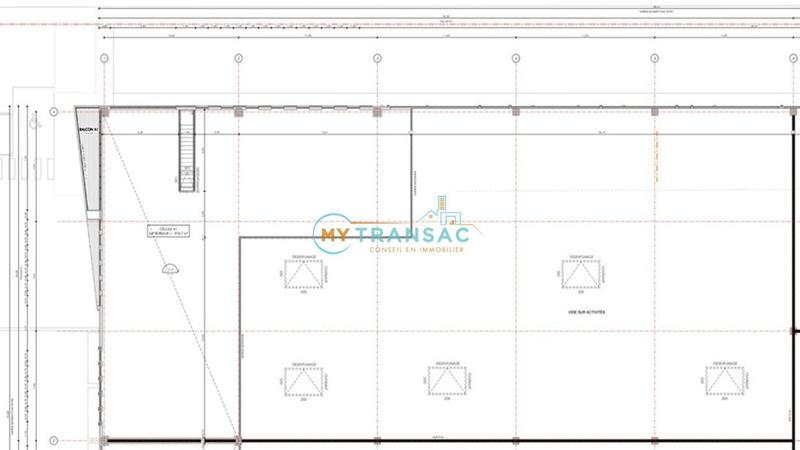 Local d'activités - 1 684 m²