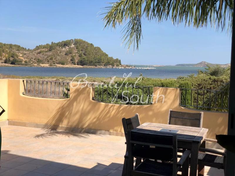 Maison - 253 m² - 7 pièces