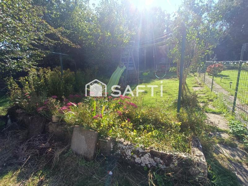 Maison - 96 m² - 5 pièces