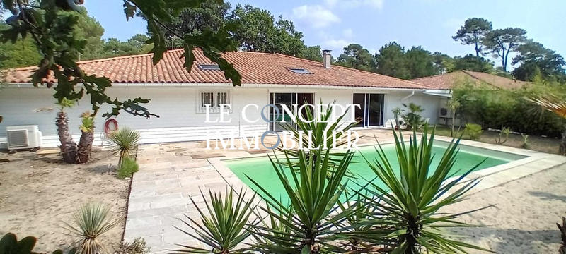 Maison - 200 m² - 5 pièces