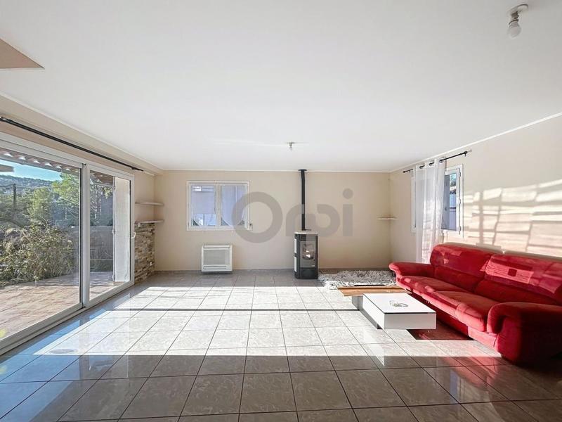 Maison - 145 m² - 5 pièces