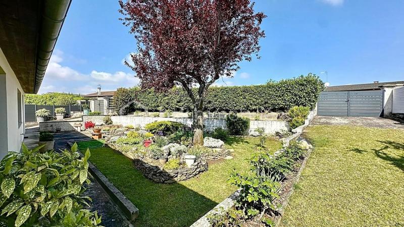 Maison - 106 m² - 5 pièces