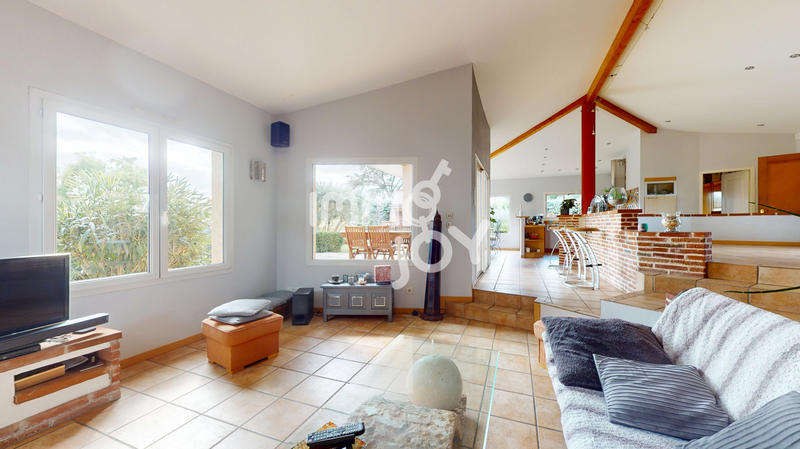 Maison - 159 m² - 5 pièces