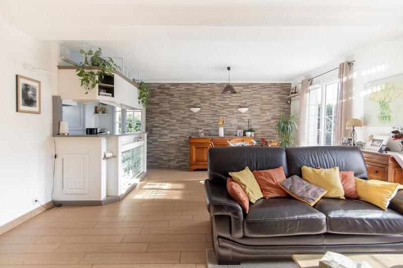 Maison - 82 m² - 5 pièces