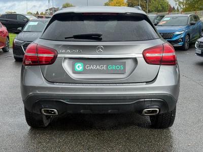 Mercedes Gla 200 7-G Dct Sensation
