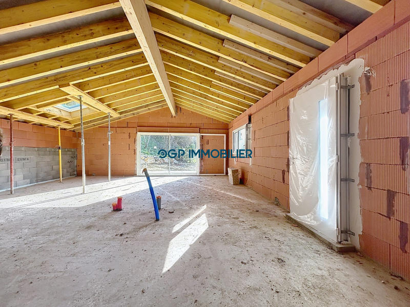 Maison - 103 m² - 5 pièces