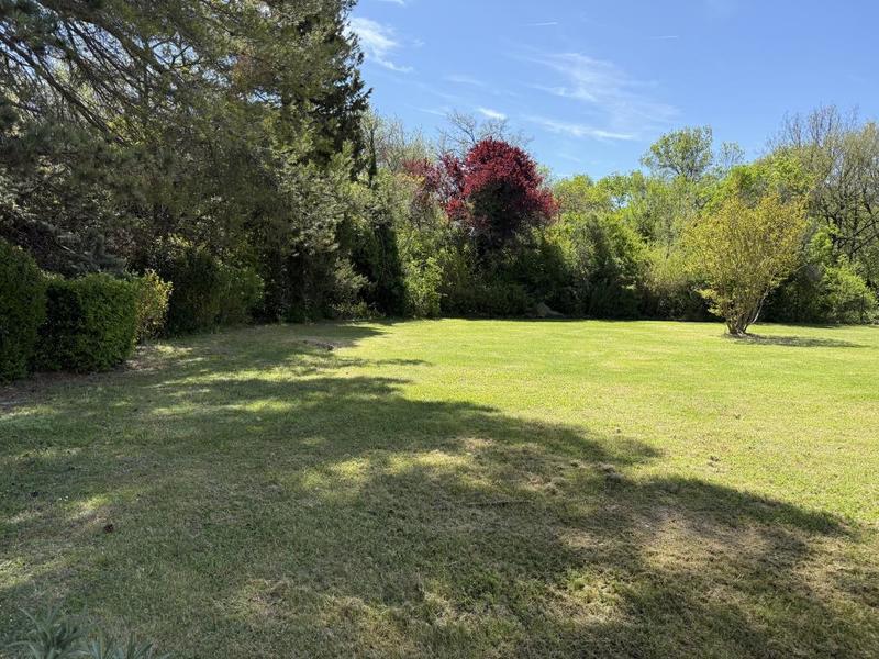 Maison - 242 m² - 9 pièces