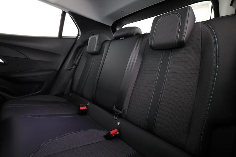 Peugeot 2008 1.2 PureTech Allure Pack Eat8 131 ch