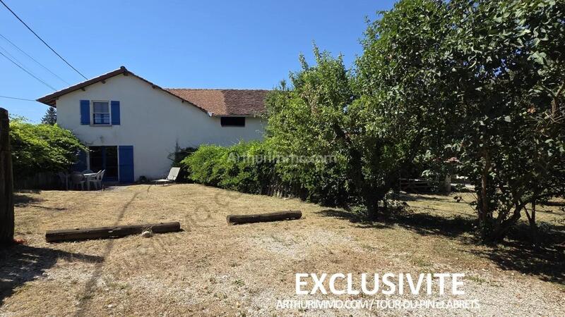 Maison - 215 m² - 7 pièces