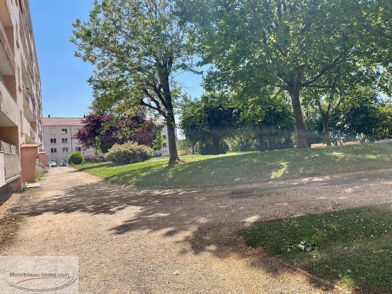 Appartement - 77 m² - 5 pièces