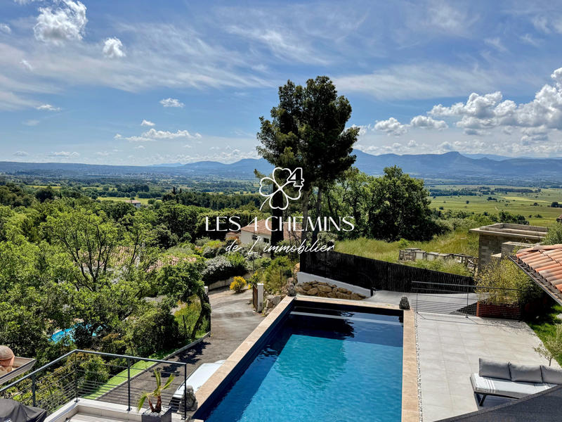 Villa - 200 m² - 7 pièces