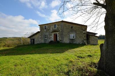 Corps de ferme - 262 m² - 10 pièces