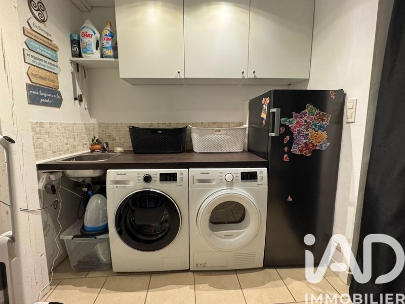 Maison - 217 m² - 6 pièces