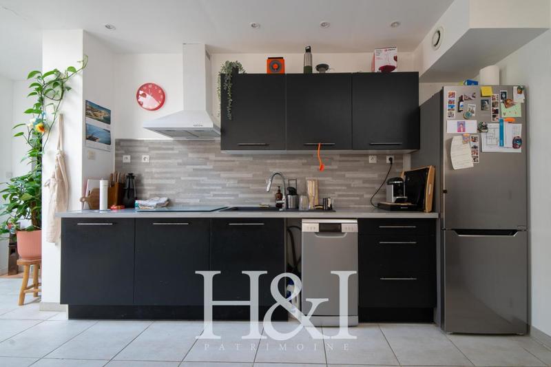 Propriété - 86 m² - 4 pièces