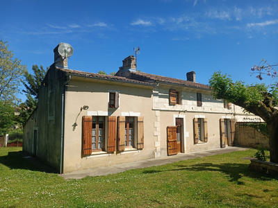Maison - 156 m² - 10 pièces