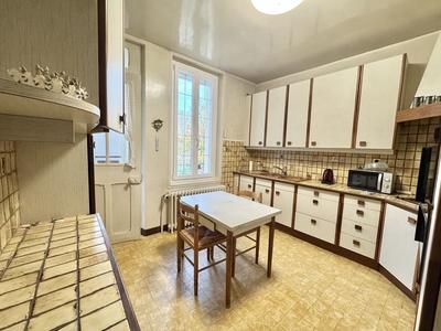 Maison traditionnelle - 73 m² - 5 pièces