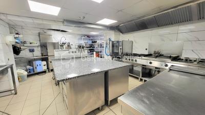 Immeuble - 981 m² - 20 pièces