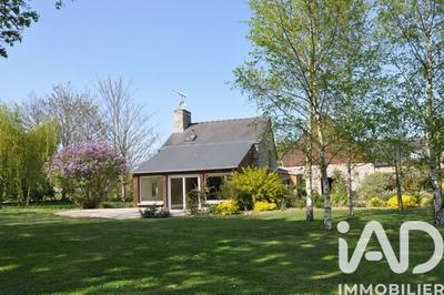 Maison - 554 m² - 18 pièces