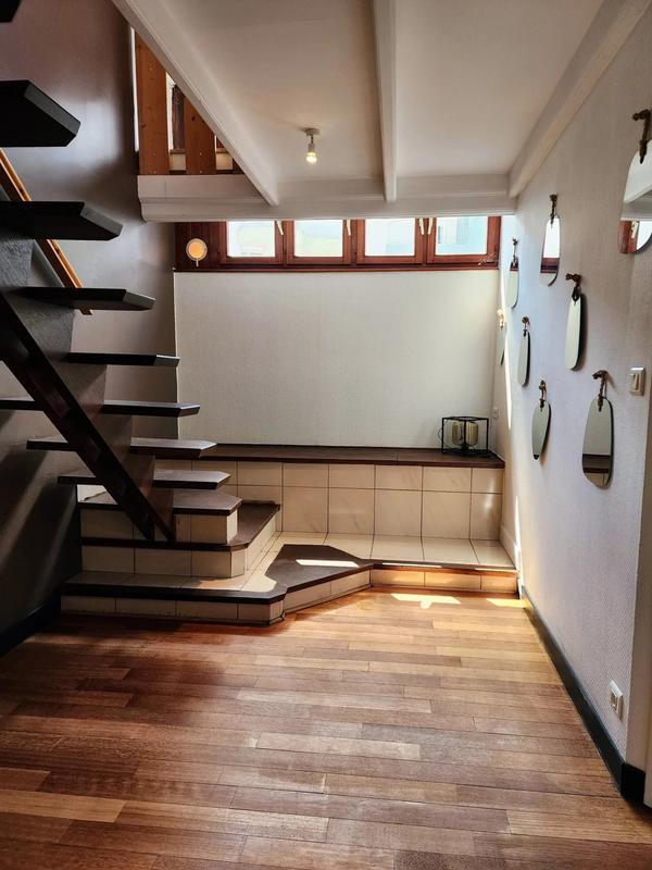 Immeuble - 710 m² - 20 pièces