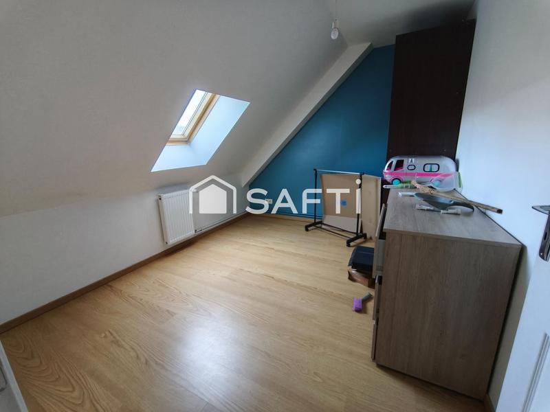 Maison - 90 m² - 5 pièces