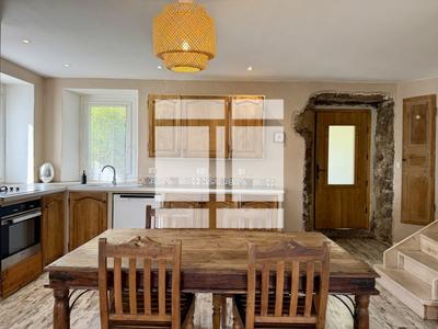 Maison de village - 128 m² - 4 pièces