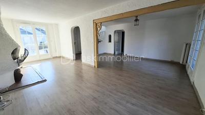 Maison - 146 m² - 6 pièces