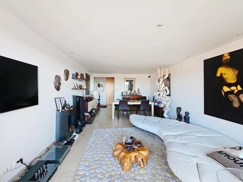 Appartement - 84 m² - 3 pièces